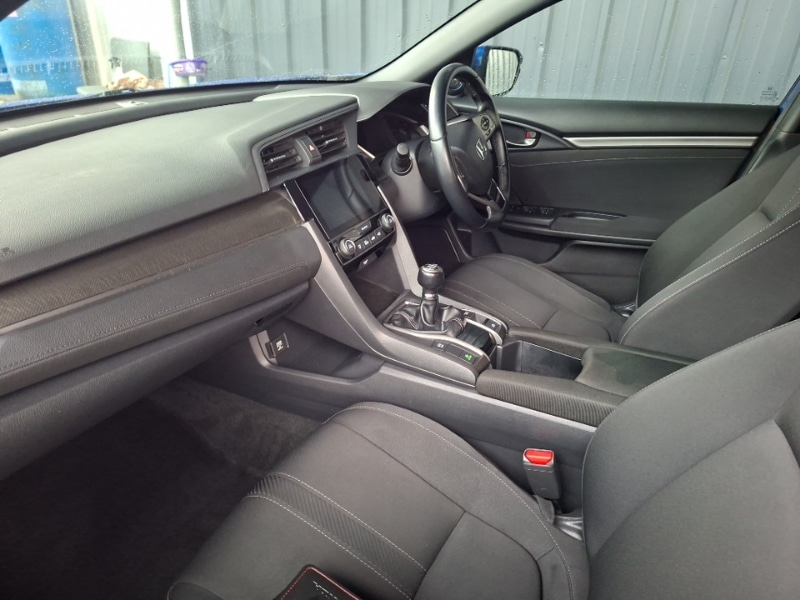 Used Honda Civic 2018 for sale - 77922024: Photo 5