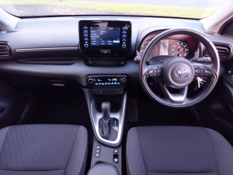 Used Toyota Yaris 2022 for sale - 77114470: Photo 2