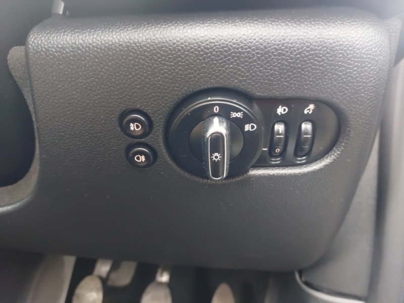 Used MINI Convertible 2017 for sale - 76471561: Photo 13