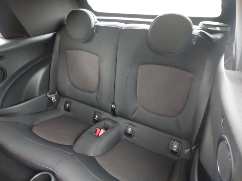 Used MINI Convertible 2017 for sale - 76471561: Photo 6