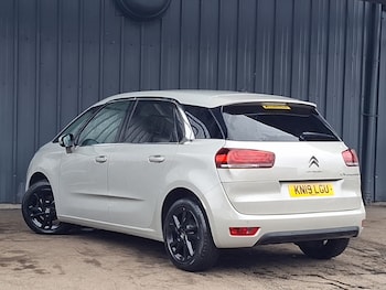 Used Citroen C4 2019 for sale - 78559588: Photo
