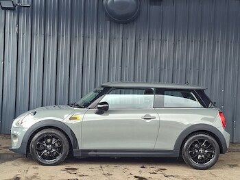 Used MINI Hatch 2017 for sale - 78252883: Photo