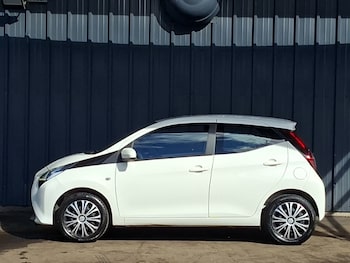 Used Toyota AYGO 2021 for sale - 79070385: Photo
