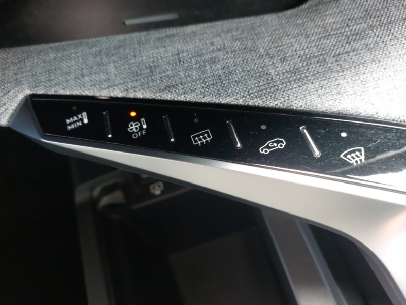 Used Peugeot 3008 2024 for sale - 76924885: Photo 13