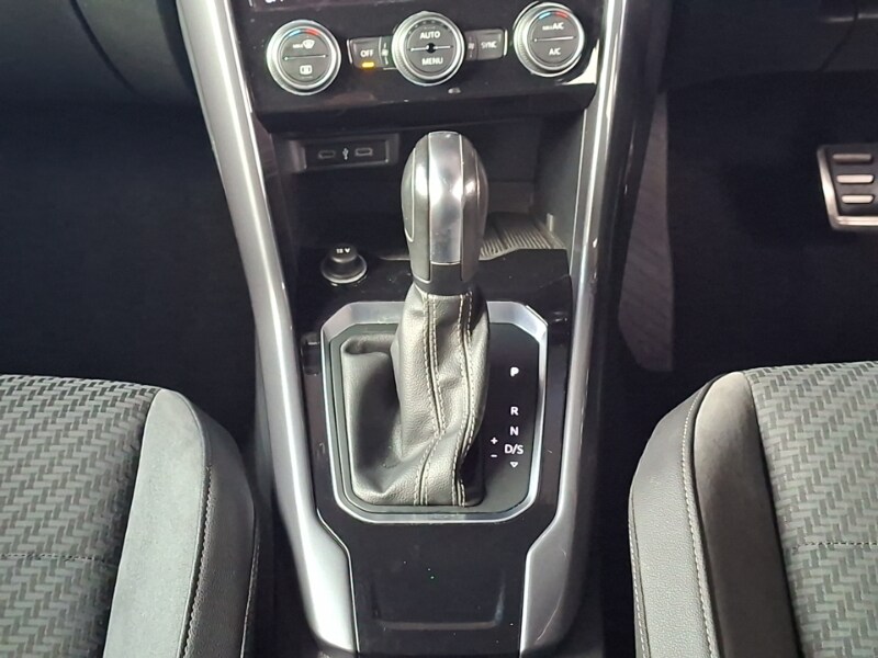 Used Volkswagen T-Roc 2021 for sale - 78032828: Photo 10