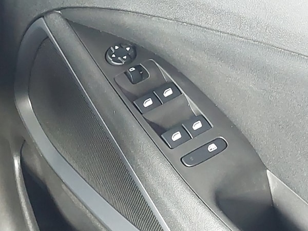 Used Vauxhall Crossland X 2019 for sale - 76238164: Photo 10