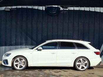 Used Audi A4 2024 for sale - 78113108: Photo