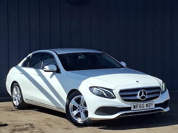 Used Mercedes-Benz E Class 2016 for sale - 79087135: Photo
