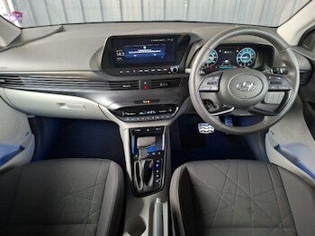 Used Hyundai BAYON 2023 for sale - 77371171: Photo