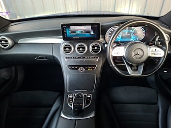 Used Mercedes-Benz C Class 2018 for sale - 77630435: Photo