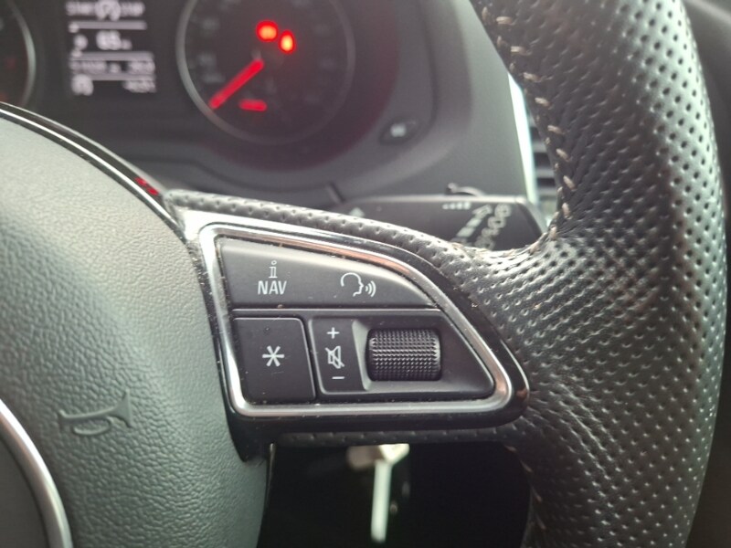 Used Audi Q3 2018 for sale - 77548747: Photo 17