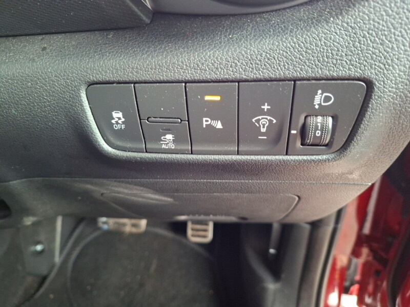 Used Hyundai KONA 2023 for sale - 77580032: Photo 12