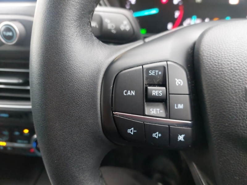 Used Ford Focus 2018 for sale - 76493036: Photo 18