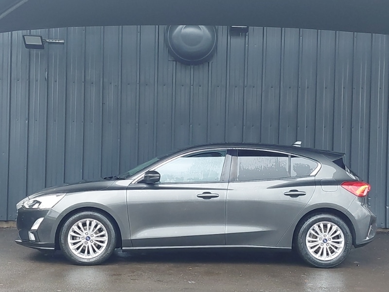 Used Ford Focus 2018 for sale - 76493036: Photo 4