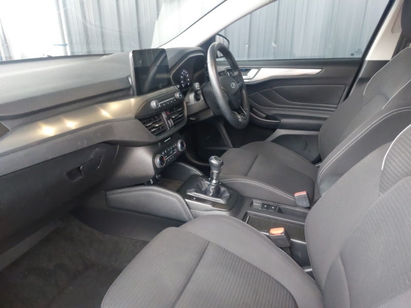 Used Ford Focus 2018 for sale - 76493036: Photo 5