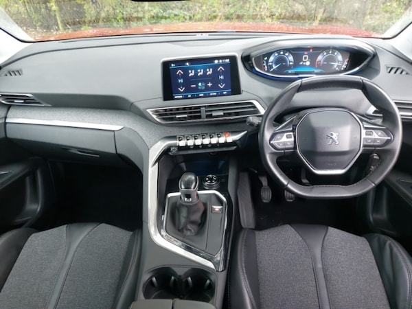 Used Peugeot 3008 2017 for sale - 76289220: Photo 2