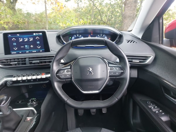 Used Peugeot 3008 2017 for sale - 76289220: Photo 7