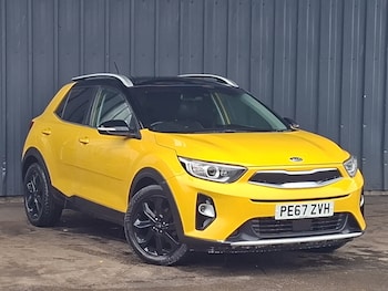 Used Kia Stonic 2017 for sale - 79048353: Photo