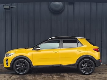 Used Kia Stonic 2017 for sale - 79048353: Photo