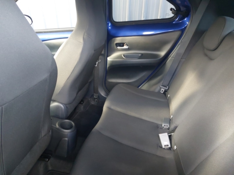 Used Toyota Aygo X 2022 for sale - 76392895: Photo 6