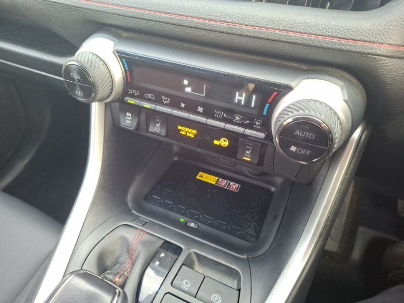 Used Toyota RAV4 2022 for sale - 77690177: Photo 13