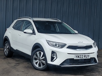 Used Kia Stonic 2022 for sale - 76183514: Photo