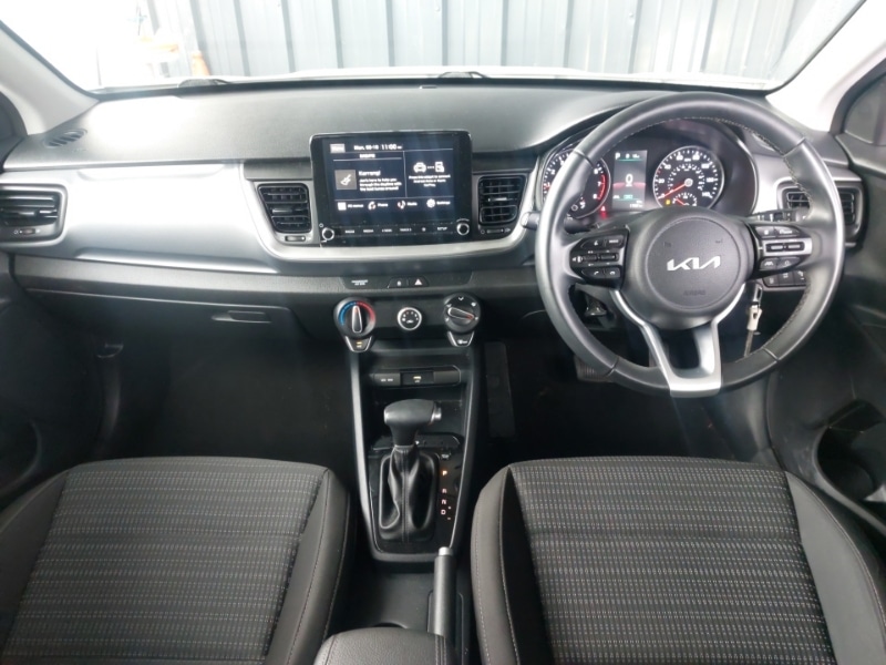 Used Kia Stonic 2022 for sale - 76183514: Photo 2