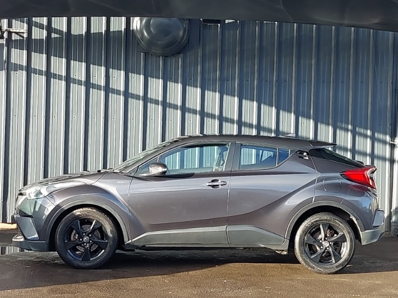Used Toyota C-HR 2018 for sale - 77209022: Photo 4