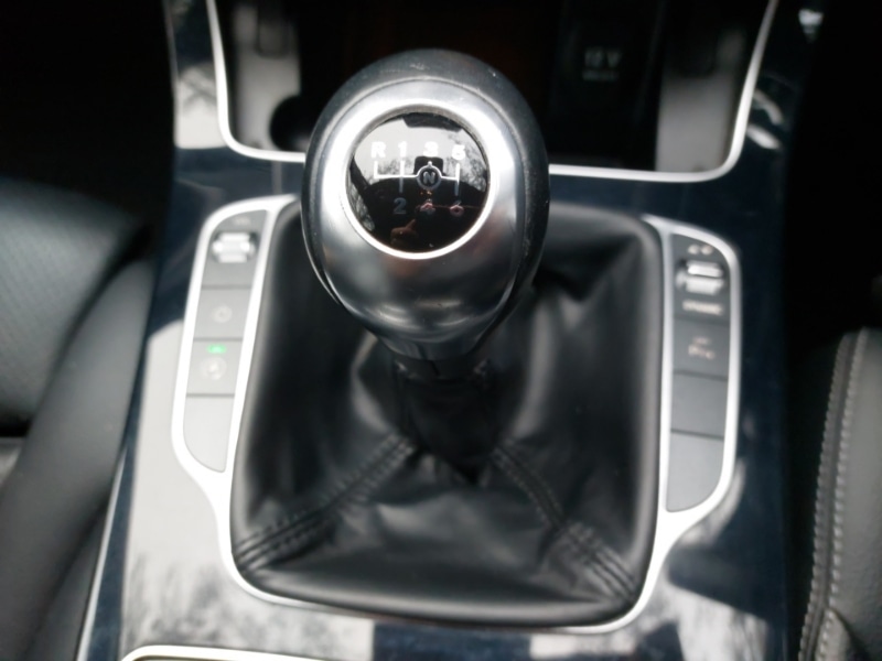 Used Mercedes-Benz C Class 2015 for sale - 76566760: Photo 14