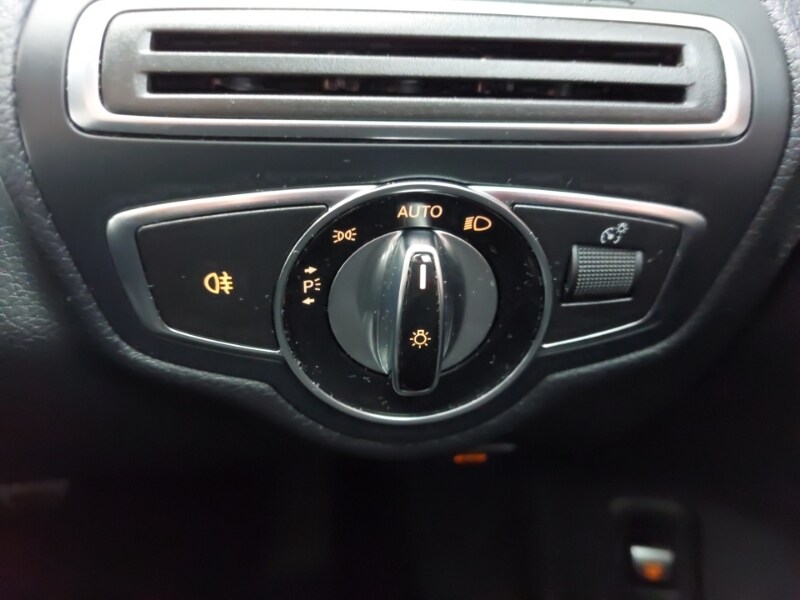 Used Mercedes-Benz C Class 2015 for sale - 76566760: Photo 16