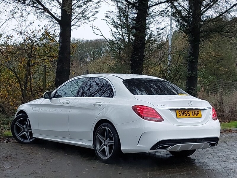 Used Mercedes-Benz C Class 2015 for sale - 76566760: Photo 3