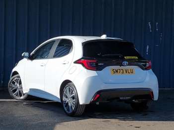 Used Toyota Yaris 2023 for sale - 74068982: Photo