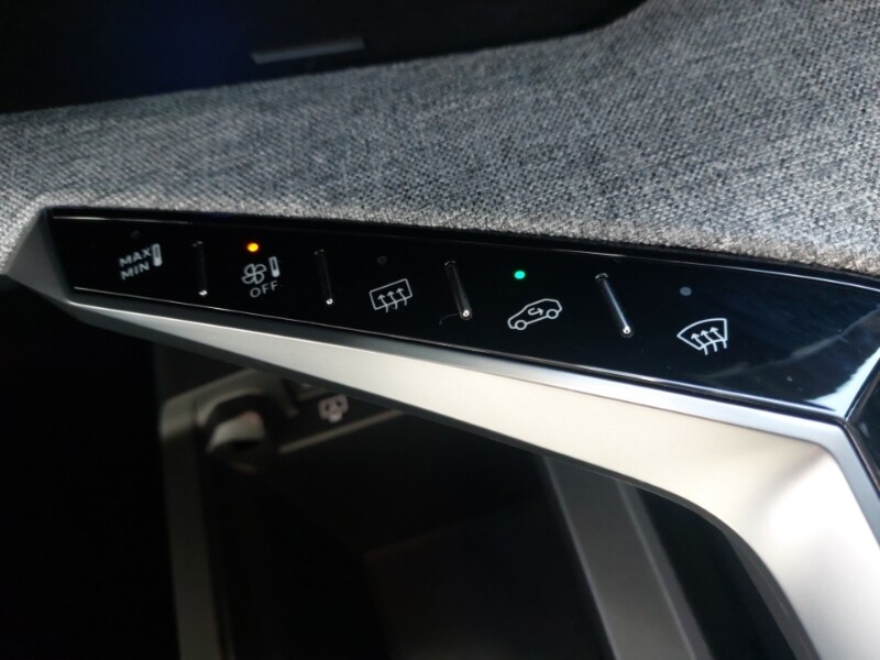 Used Peugeot 3008 2024 for sale - 75972025: Photo 13