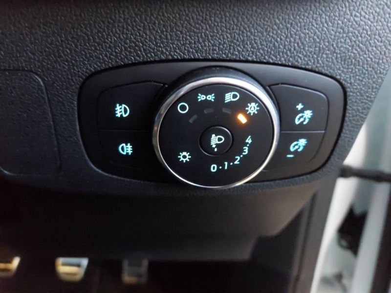 Used Ford Focus 2023 for sale - 77085712: Photo 12