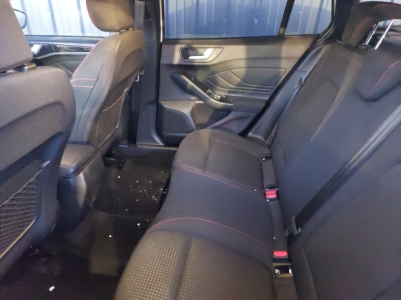 Used Ford Focus 2023 for sale - 77085712: Photo 6