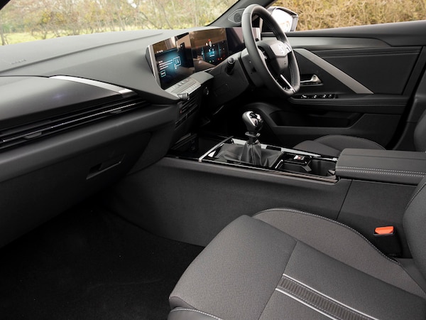 Used Vauxhall Astra 2025 for sale - 76331544: Photo 5