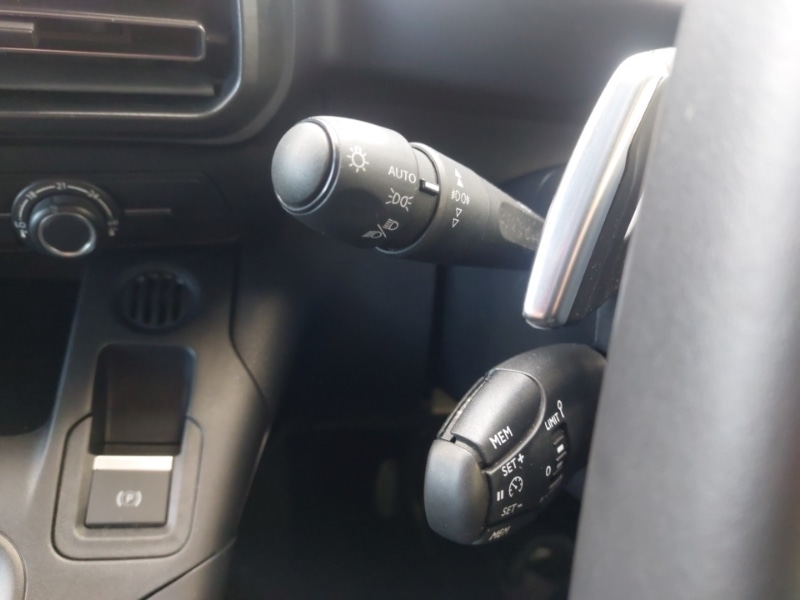 Used Peugeot Rifter 2022 for sale - 76579020: Photo 17