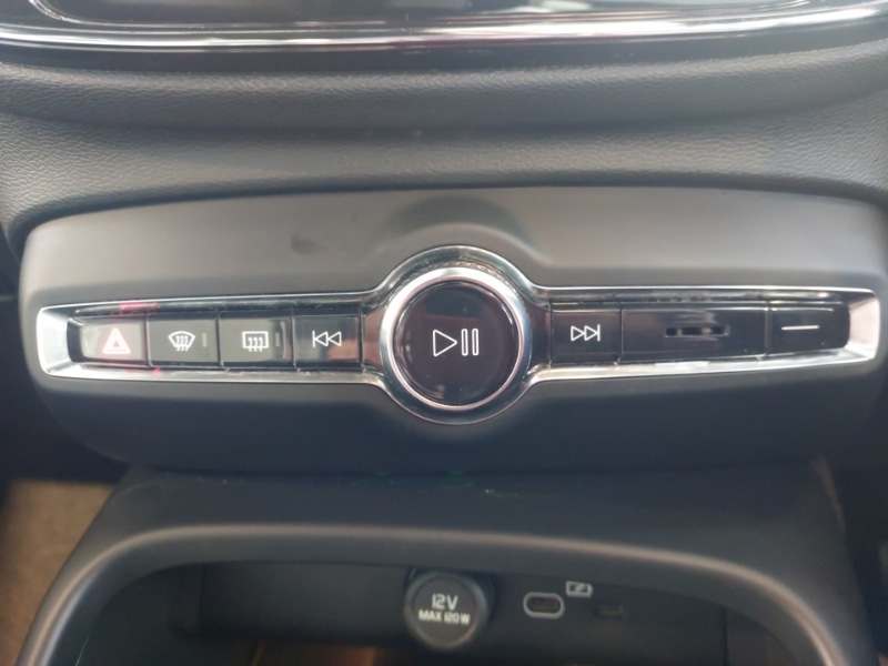 Used Volvo XC40 2024 for sale - 77223522: Photo 14