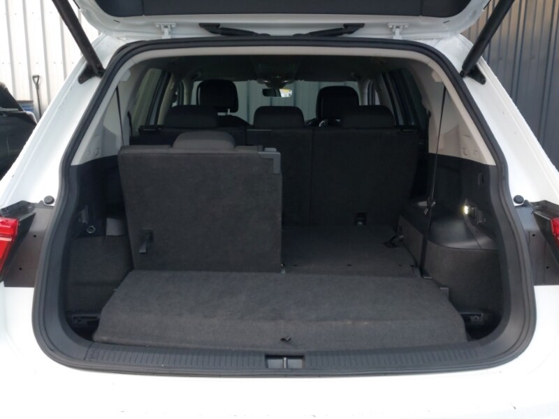 Used Volkswagen Tiguan Allspace 2024 for sale - 76846756: Photo 8