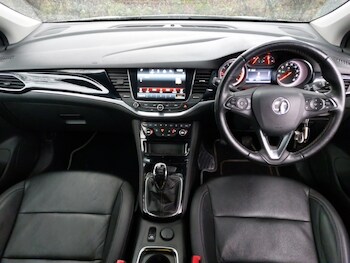 Used Vauxhall Astra 2018 for sale - 77183776: Photo