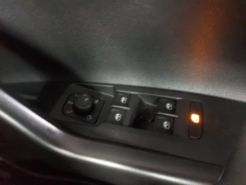 Used Volkswagen Taigo 2023 for sale - 76560301: Photo 11