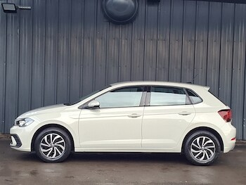 Used Volkswagen Polo 2023 for sale - 77610782: Photo