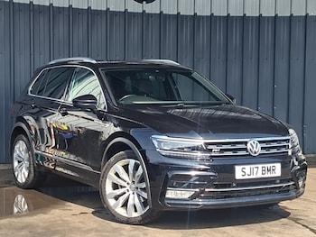 Used Volkswagen Tiguan 2017 for sale - 79525537: Photo