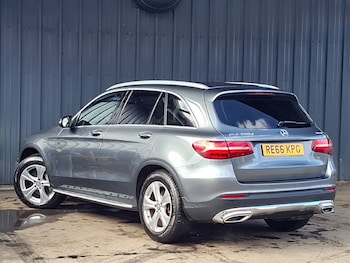 Used Mercedes-Benz GLC 2016 for sale - 78125642: Photo