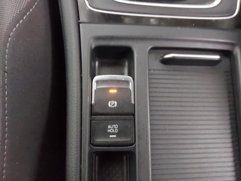 Used Volkswagen Golf 2018 for sale - 77389332: Photo 11