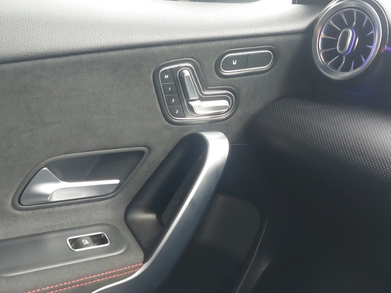 Used Mercedes-Benz A-Class 2018 for sale - 76889273: Photo 16