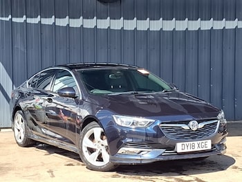 Used Vauxhall Insignia 2018 for sale - 78342442: Photo