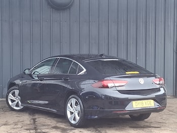 Used Vauxhall Insignia 2018 for sale - 78342442: Photo