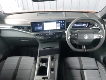 Used Vauxhall Grandland 2025 for sale - 76195233: Photo 2