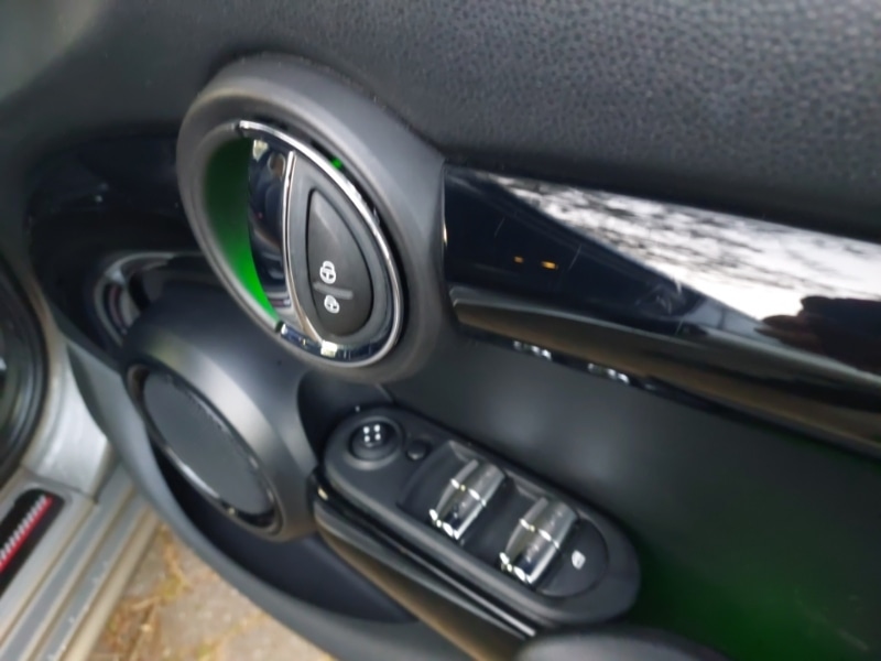 Used MINI Hatch 2019 for sale - 77028541: Photo 11